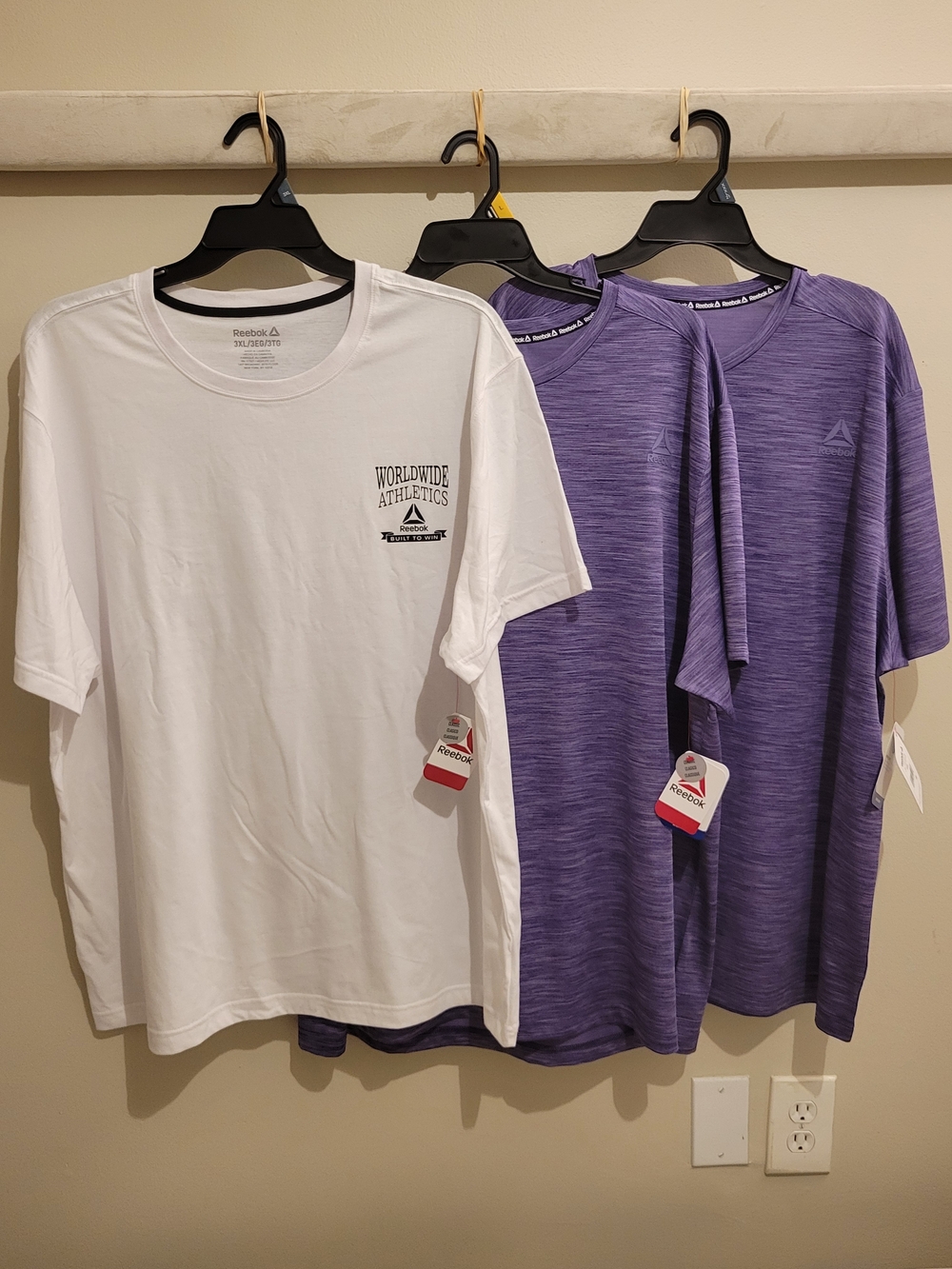 Reebok Men's Athletic T-Shirt - White and Purple